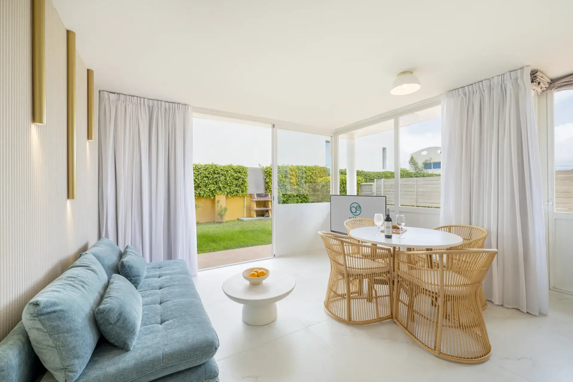 apartamentos deluxe albir