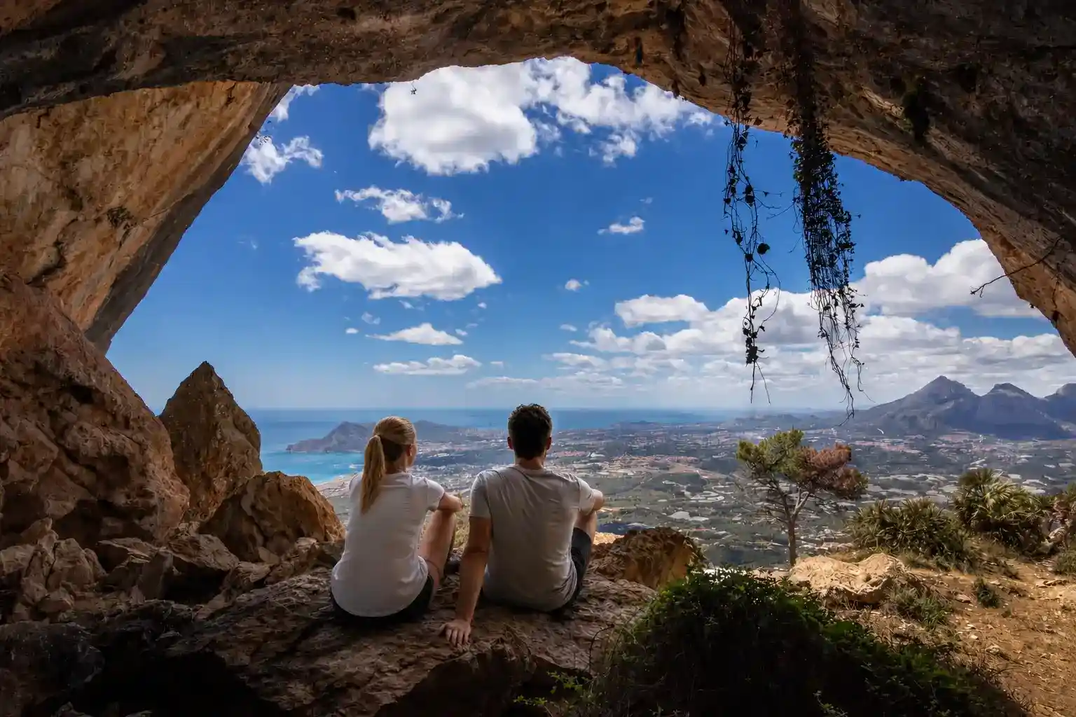 pareja disfrutando experiencia albir
